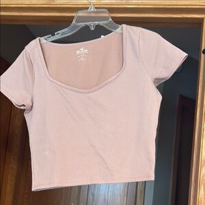 Hollister Women's Pink Ribbed Crop Top